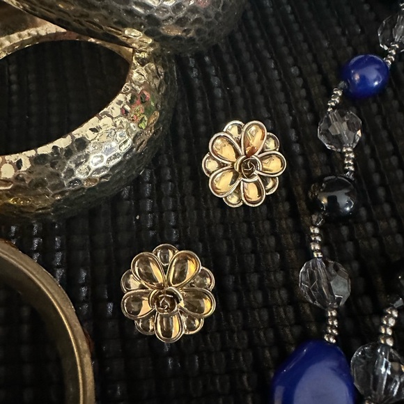 Fashion Jewelry Bundle - Picture 4 of 17